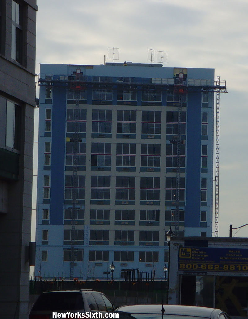The Lofts rental tower in Liberty Harbor North
